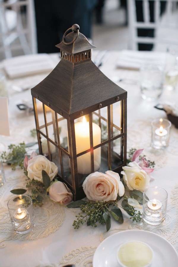 21 Lantern Wedding Centerpiece Ideas to Inspire Your Big Day