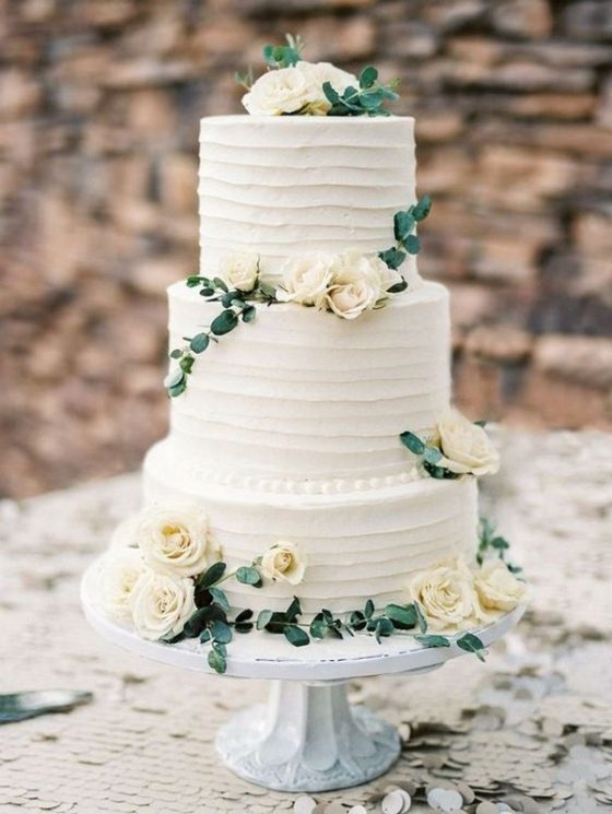 15 Amazing White and Green Elegant Wedding Cakes - EmmaLovesWeddings