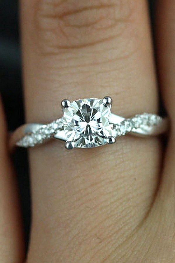 twisted princess wedding engagement ring