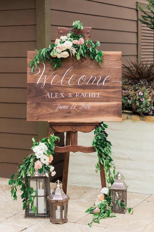 chic rustic wedding welcome sign