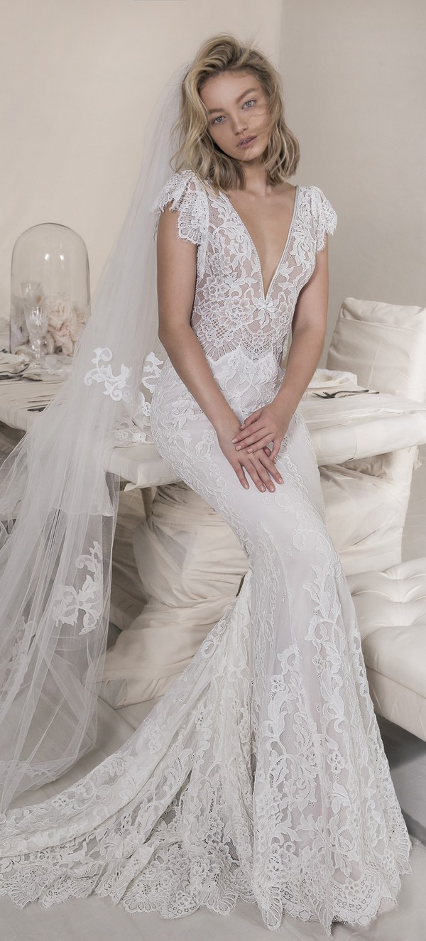 Lihi Hod Luna lace wedding dress with cap sleeves