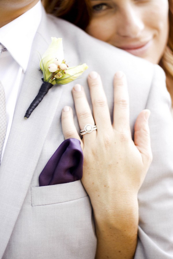wedding photo ideas show off wedding rings