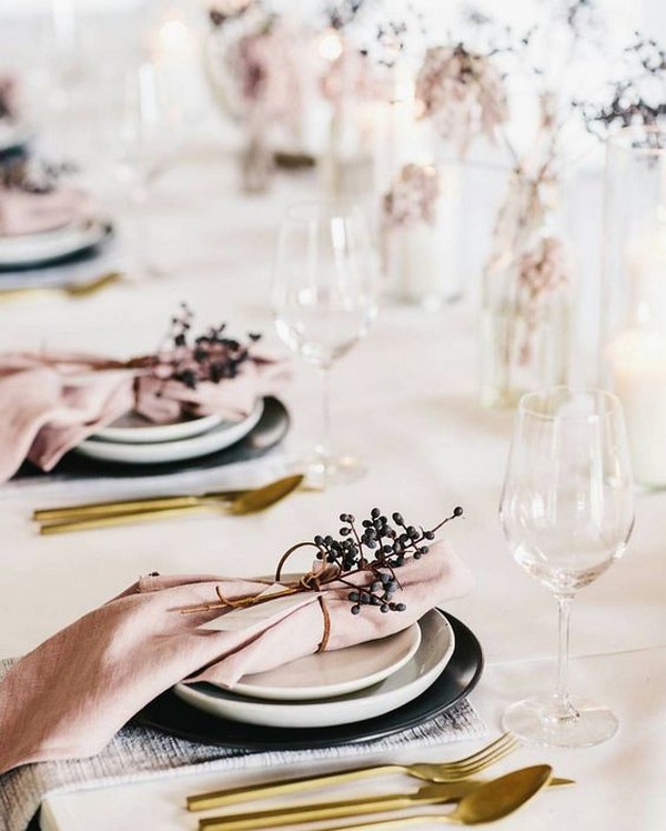 simple but elegant pink and gold wedding table settings