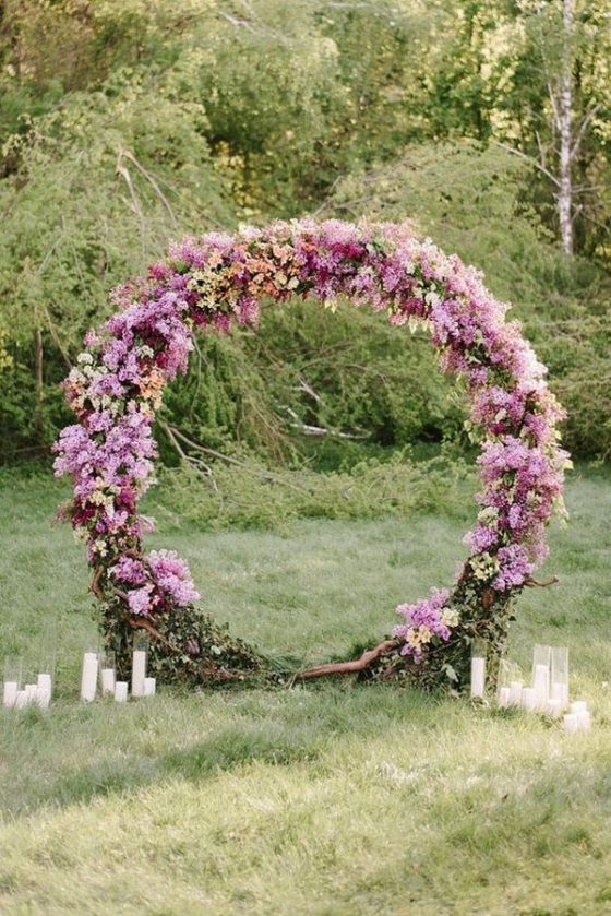 circle flower arch wedding