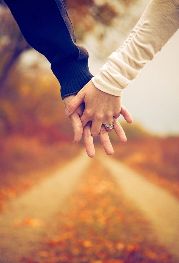 engagement photo ideas with ring shot