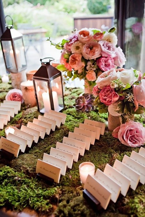 creative wedding place card table decoration ideas with lanterns