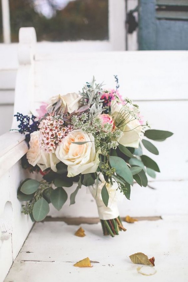 navy and blush wild wedding bouquet