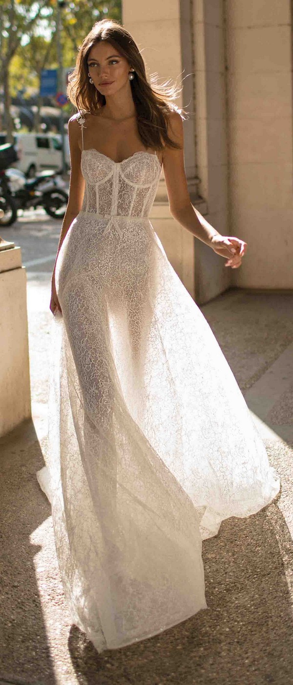MUSE by Berta Dominique Wedding Dress 2019 Barcelona Collection detail