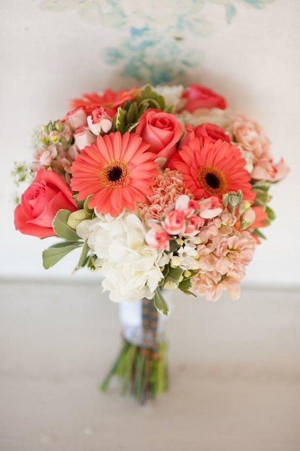 coral wedding bouquet ideas for summer 2019