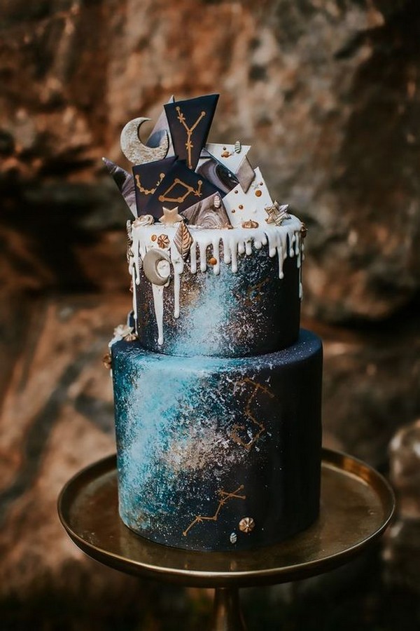 midnight and gold celestial wedding cake ideas