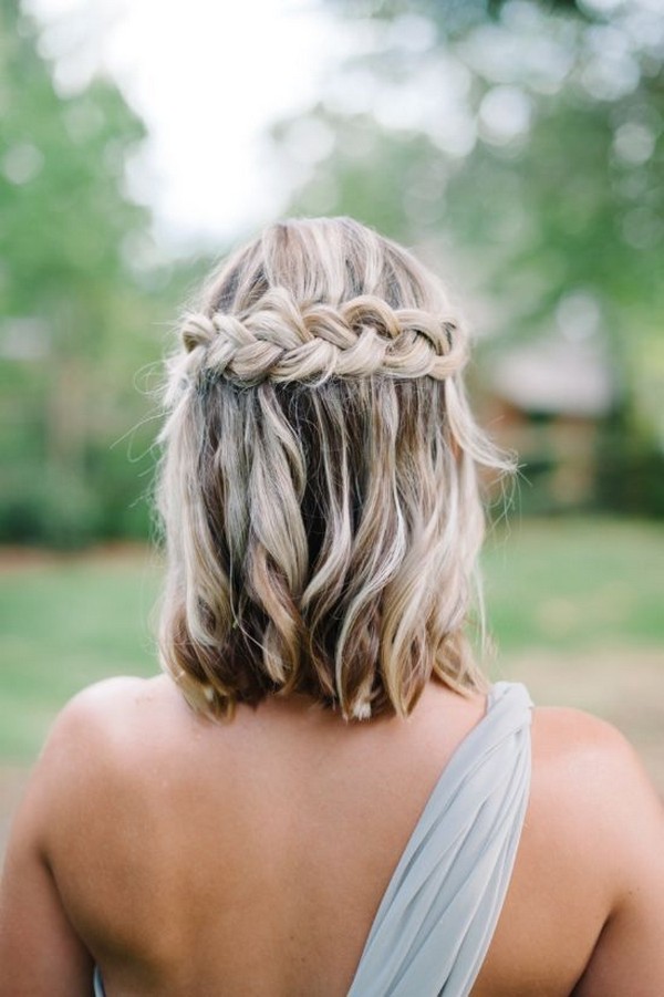 20 Medium Length Wedding Hairstyles For 2021 Brides Emmalovesweddings
