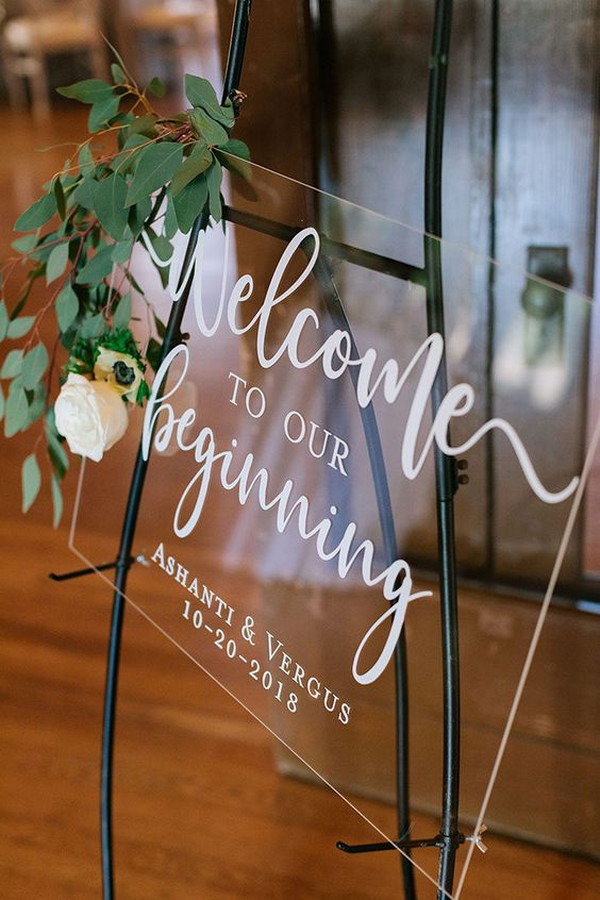 simple modern wedding welcome sign