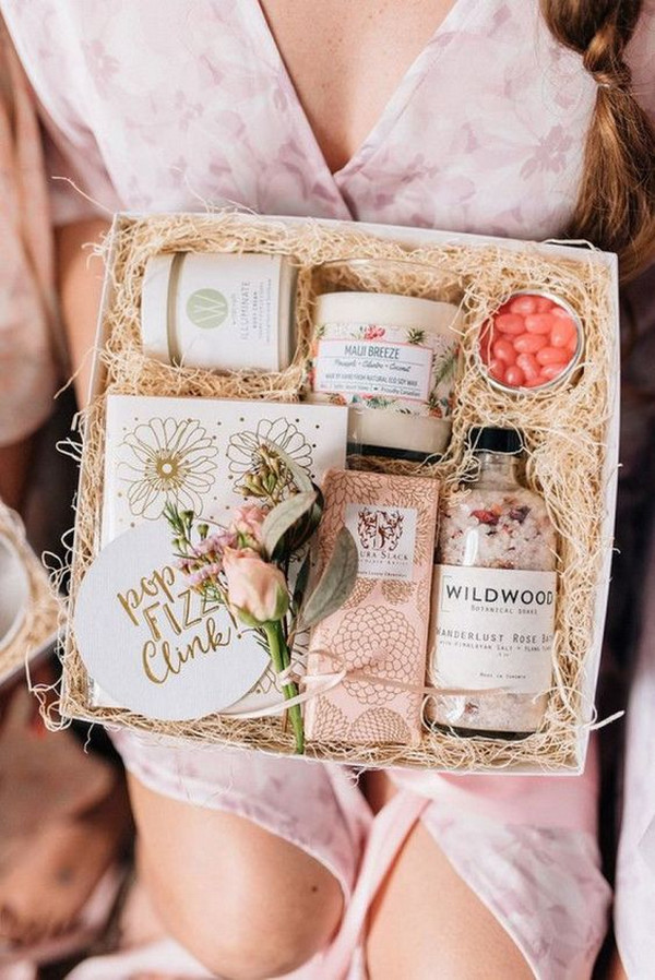 Awesome Bridesmaid Gifts For Wedding Day