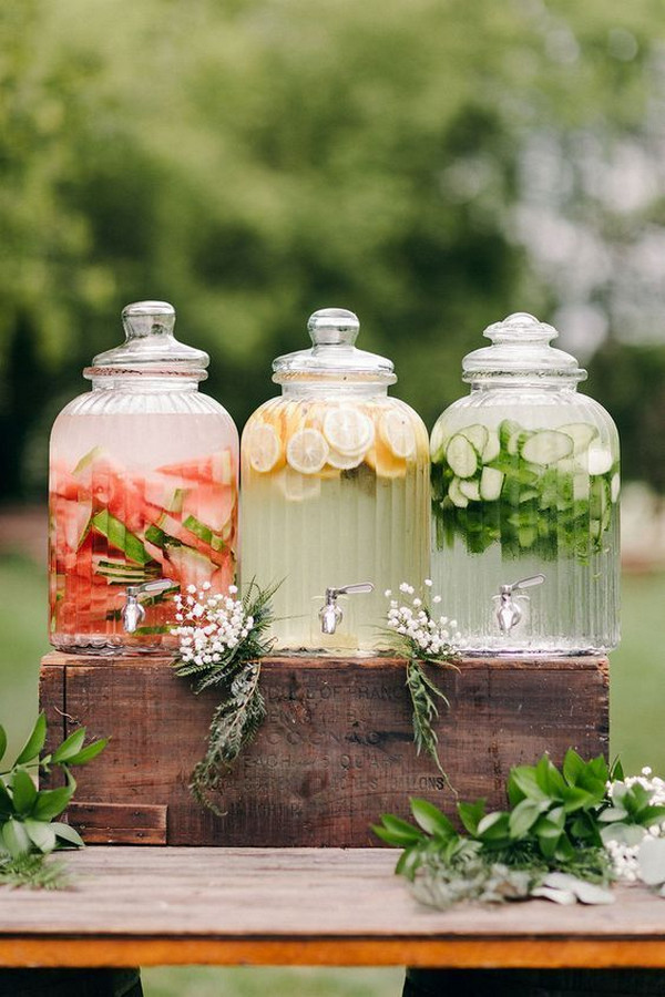 outdoor wedding drink ideas for small intimate weddings