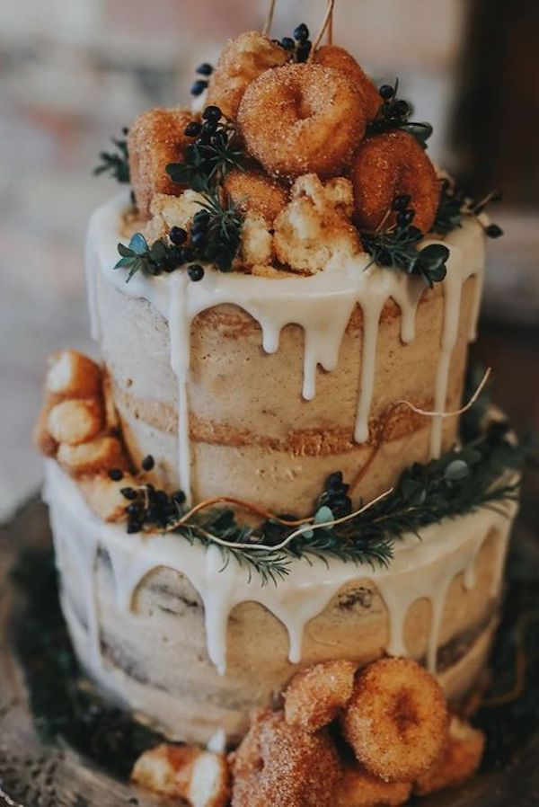 fall wedding cake ideas with donuts