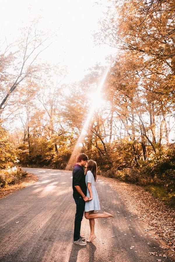 gorgeous fall wedding engagement photo ideas