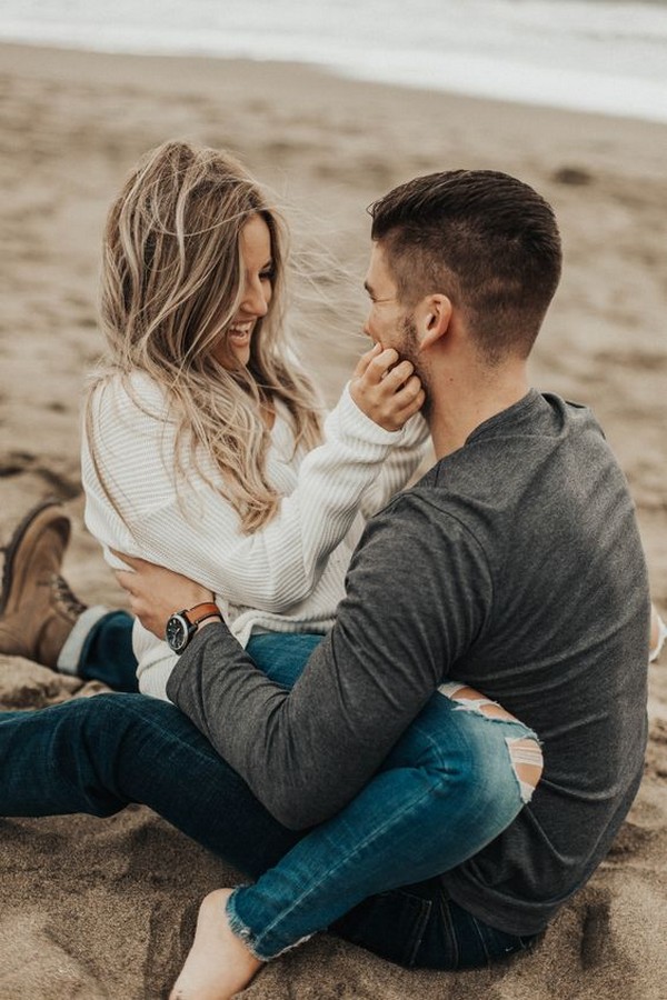Romantic engagement photo shoots ideas on a windy beach