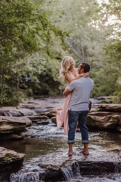 Engagement Photo Ideas for Every Couple 31