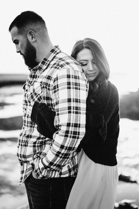 Engagement Photo Ideas for Every Couple 41