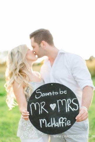 Engagement Photo Ideas for Every Couple 49