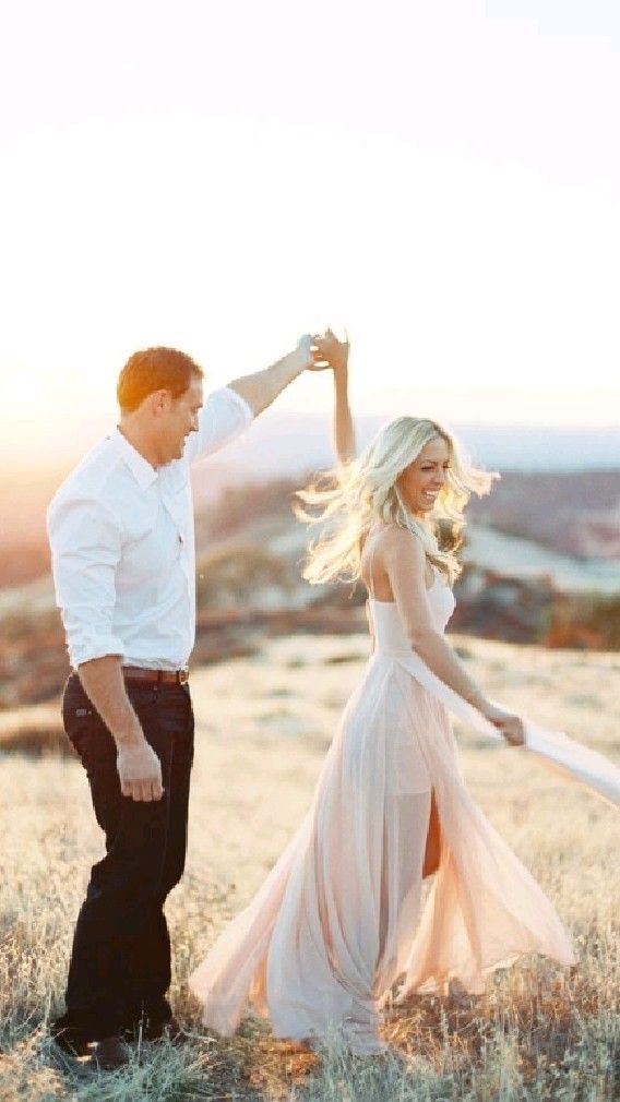 Engagement Photo Ideas for Every Couple 5