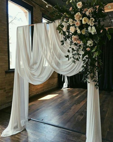 Stylish Wedding Arch Ideas For Every Season 17