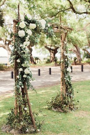 Stylish Wedding Arch Ideas For Every Season 23