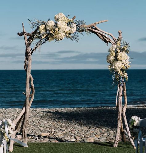Stylish Wedding Arch Ideas For Every Season 35