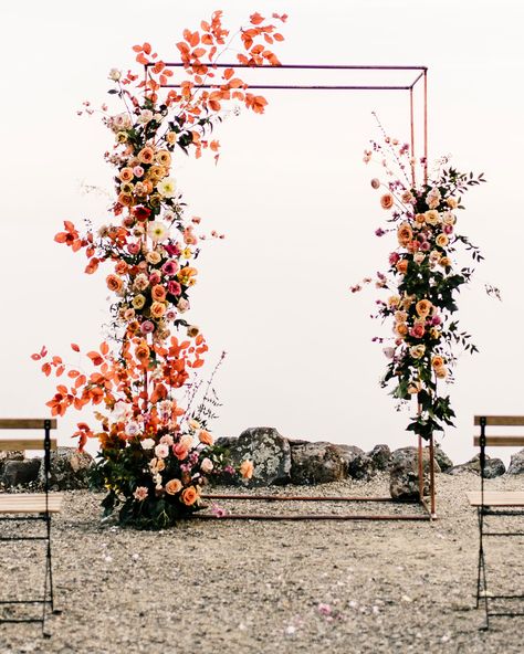 Stylish Wedding Arch Ideas For Every Season 48