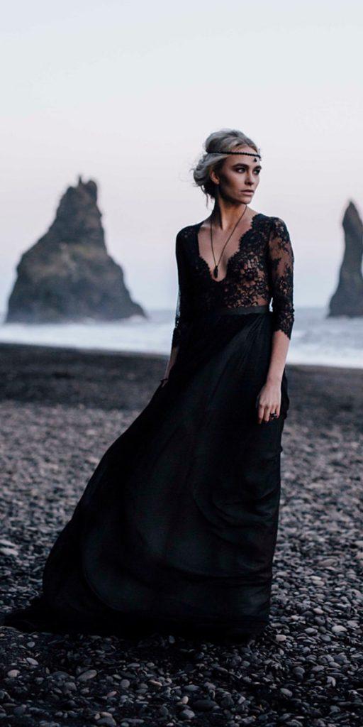 A boho bride would look stunning in this V-neck black wedding dress made of Tulle and lace.