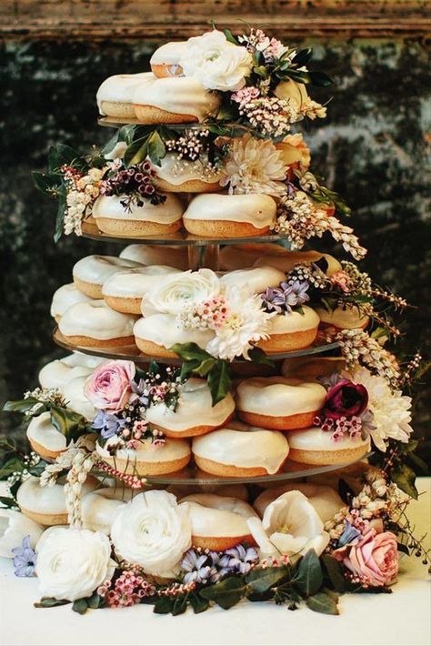 Wedding Dessert Table Ideas That Will Inspire You 31
