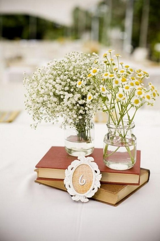 Effortless Ideas To Use Chamomile Daisy In Your Wedding 7