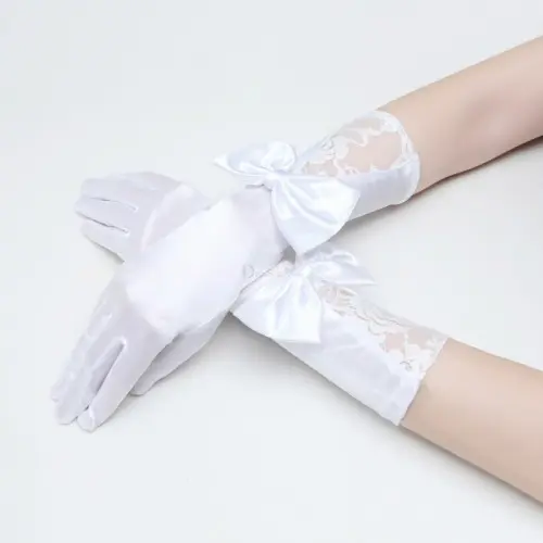 Gorgeous Bridal Gloves For Fall And Winter 14