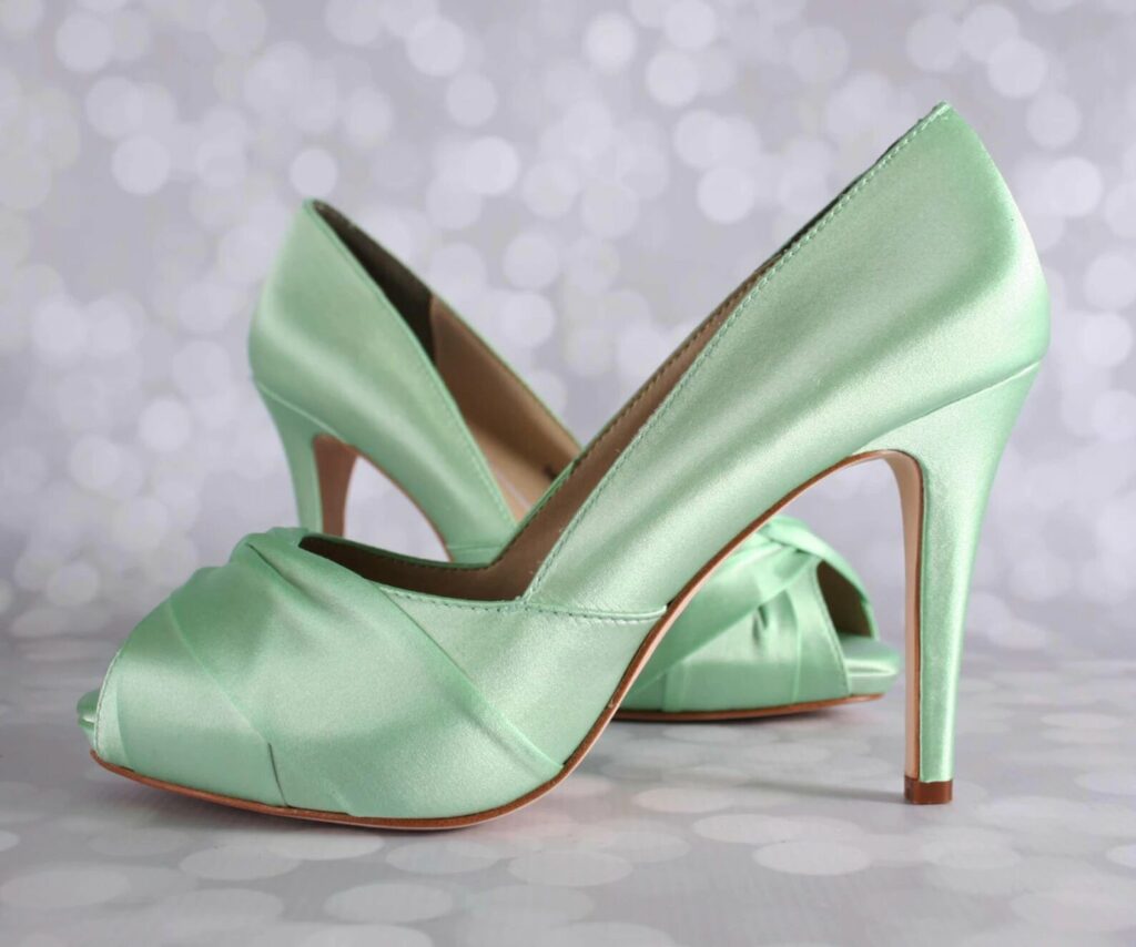 Stunning Mint Wedding Shoe Ideas For Your Big Day 1