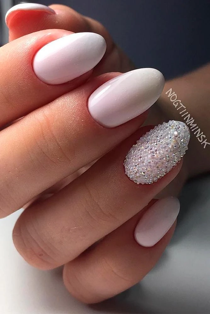 Stunning Wedding Nails Perfect For Your Big Day 11
