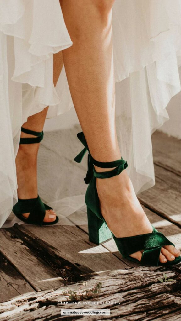 You'll look absolutely lovely in these velvet heels in a stunning shade of emerald green for your Christmas wedding