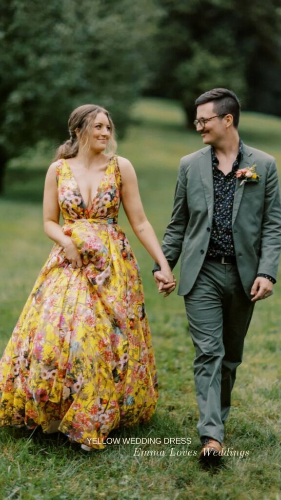 For a minimalist bride in the summer or fall a romantic yellow wedding dress with a floral pattern is ideal.