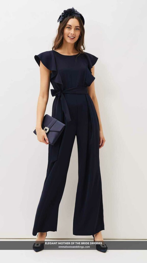 The mother of the bride might look very gorgeous in this elegant jumpsuits.