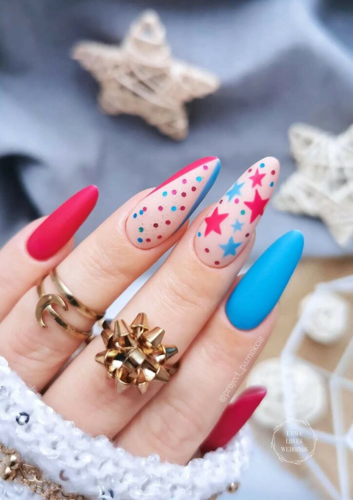 What lovely pink and blue shades are perfect for spicing up your adorable Valentine's Day nail art with some painted stars and polka dots