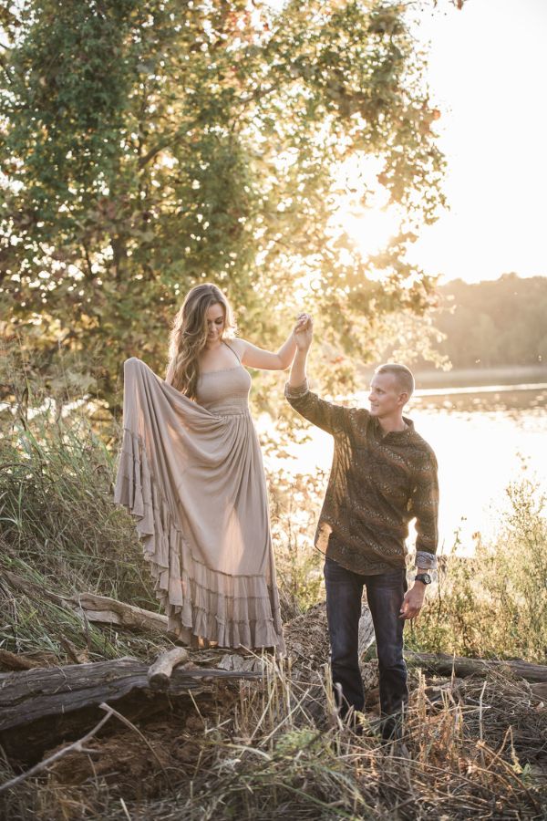 Choose a breezy bohemian inspired maxi dress for your engagement photos this summer if you're planning a casual beach photos
