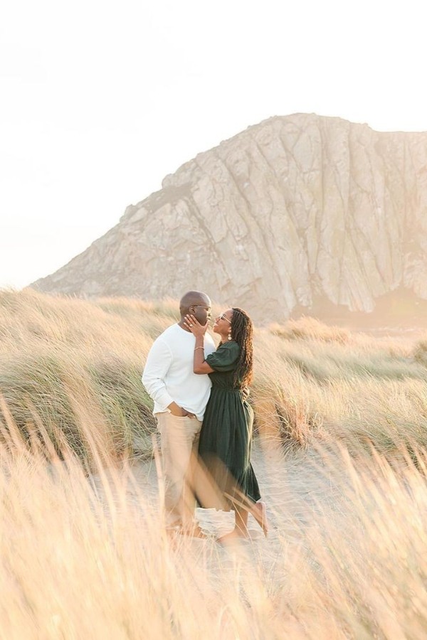 Plan your engagement photo shoot in the desert for this time of day to capture the most dreamy glowing photos possible