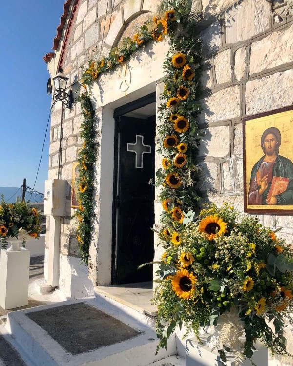 Sunflower wedding church entrance décor