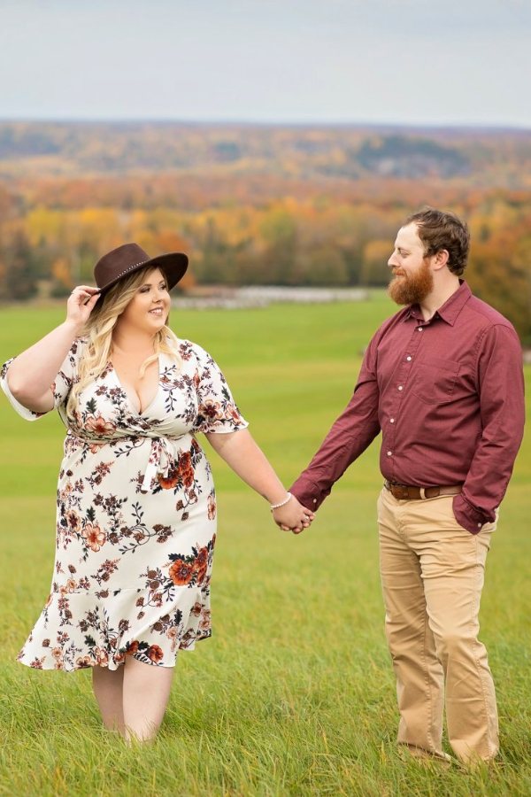 The plus size floral pattern engagement dress is both fashionable and comfortable making it ideal for taking photos