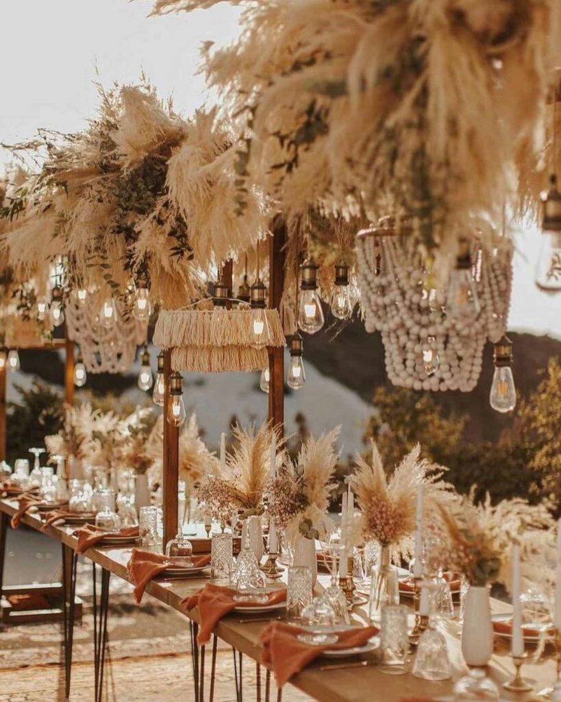 bohemian themed wedding table décor ideas