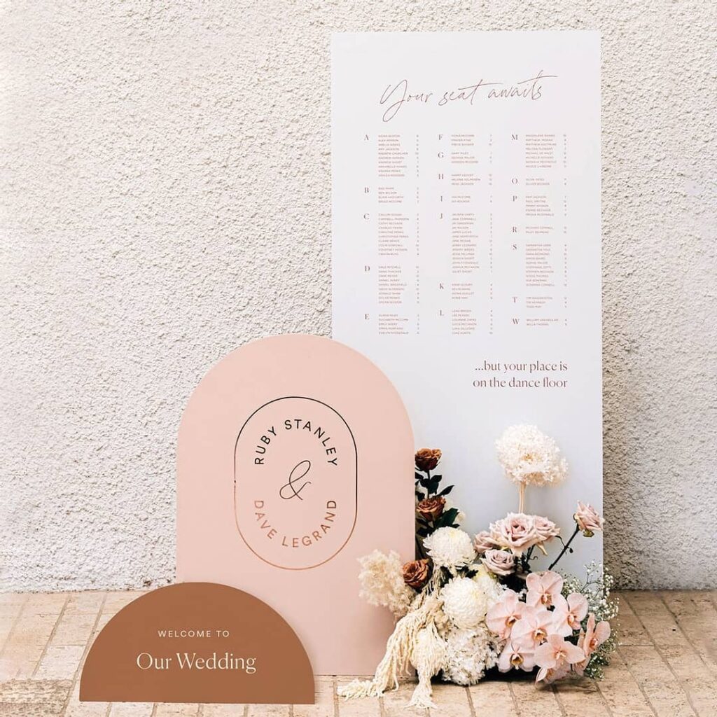 minimal seating chart welcome sign ideas