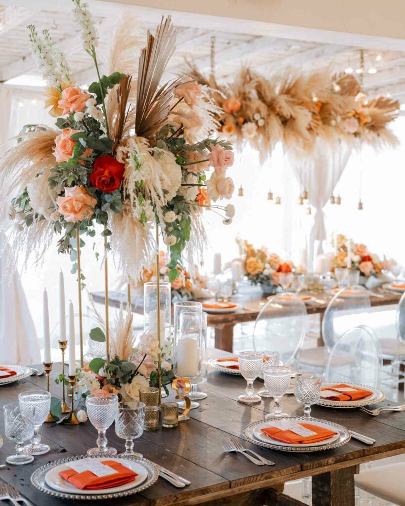 pampas grass and dried flowers rustic boho wedding decoration ideas