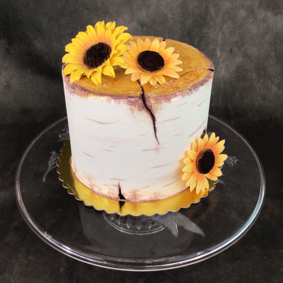 birch tree style sunflower mini wedding cake