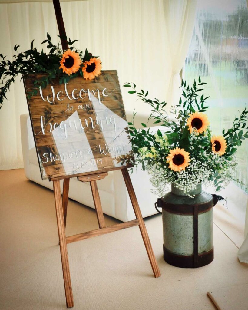 sunflower welcome sign vintage wedding ideas