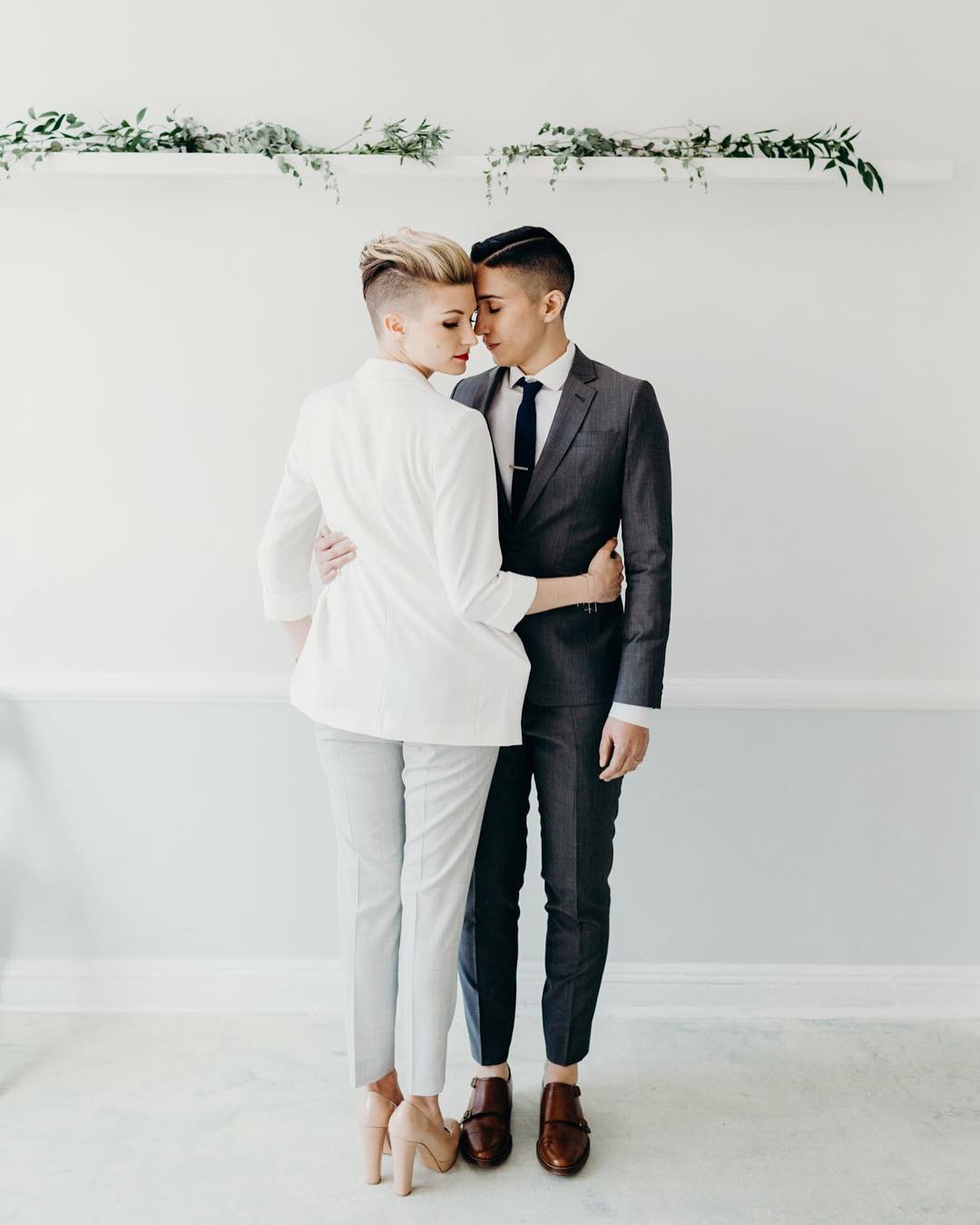 55+ Best Lesbian Wedding Outfits Ideas