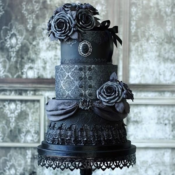 Gothic Victorian black wedding cake